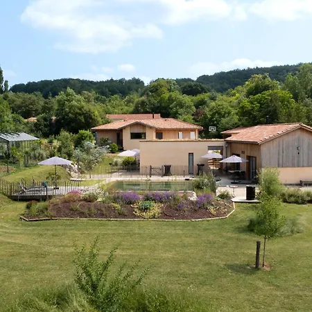 Magnifique Eco-gite 4 Personnes Avec Piscine Naturelle *